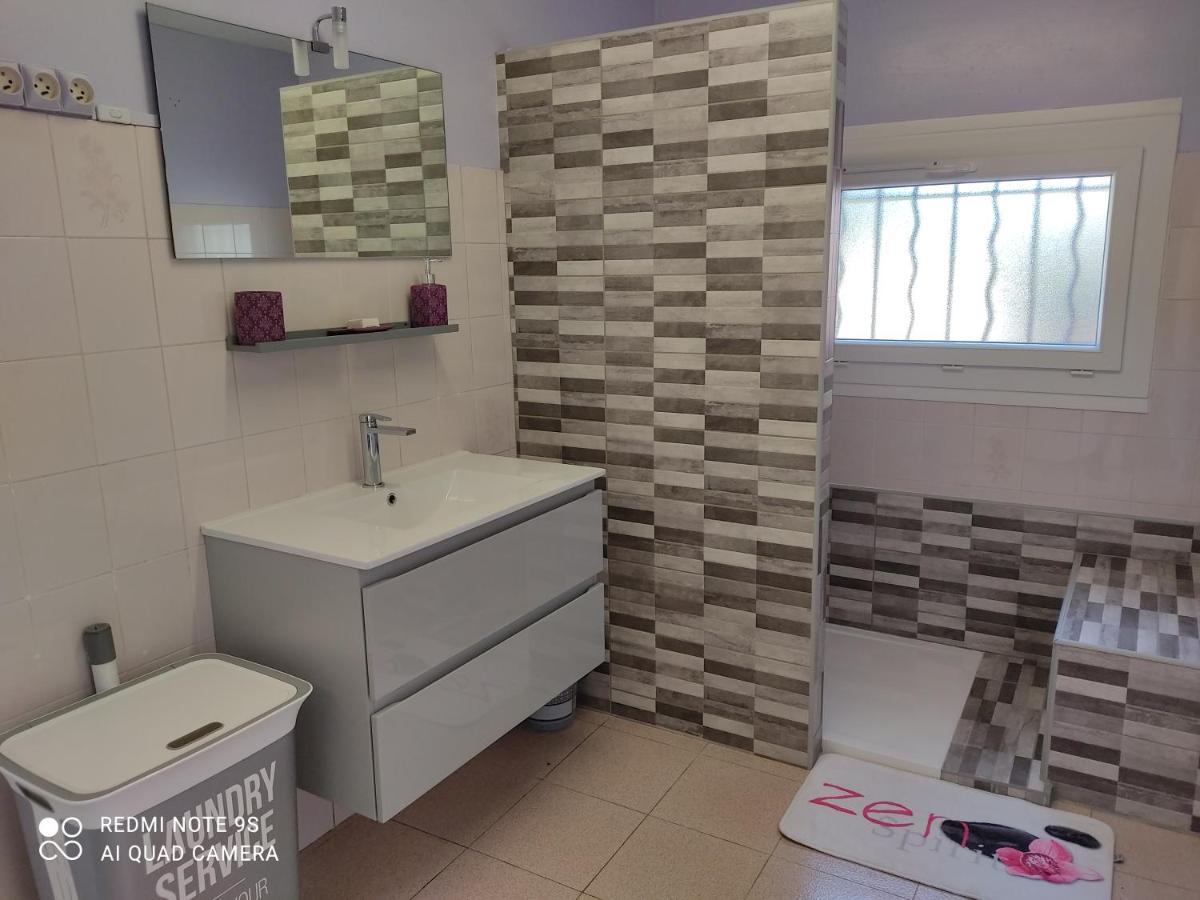 La Bedosse Apartment อาเลส ภายนอก รูปภาพ